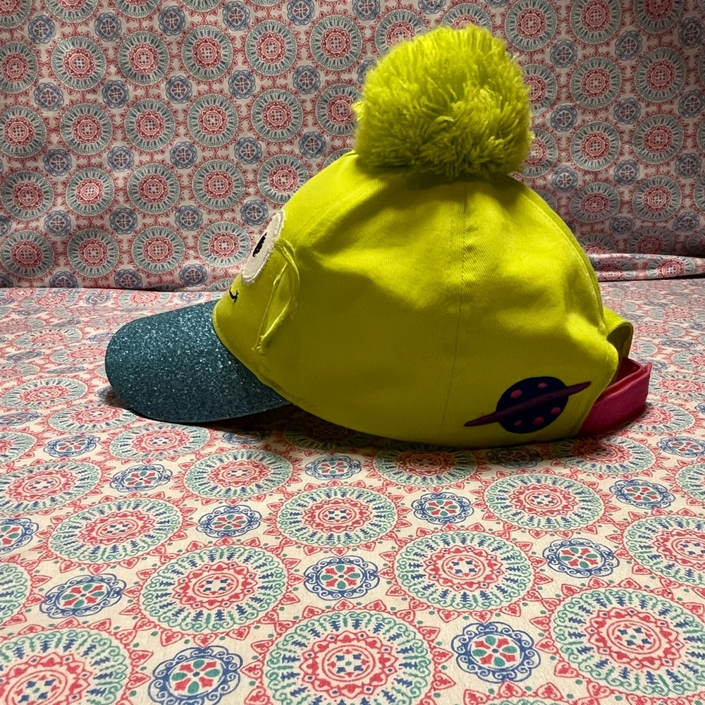✨$3 ✨Kids Toy Story 4 Alien Character Hat with Pom-Pom - Picture 6 of 10